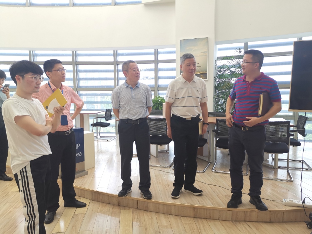 市商务局向导调研指导我司广交会参展_企业新闻_新闻中心_千亿国际